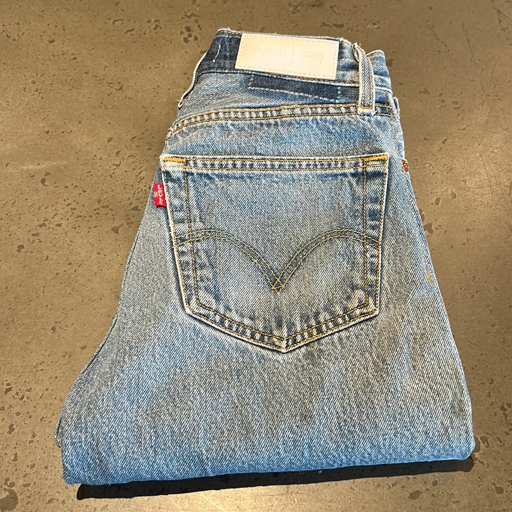 Levi's Re/Done High Rise Ankle Crop Jeans 25 Light Wash Denim 100% Cotton.